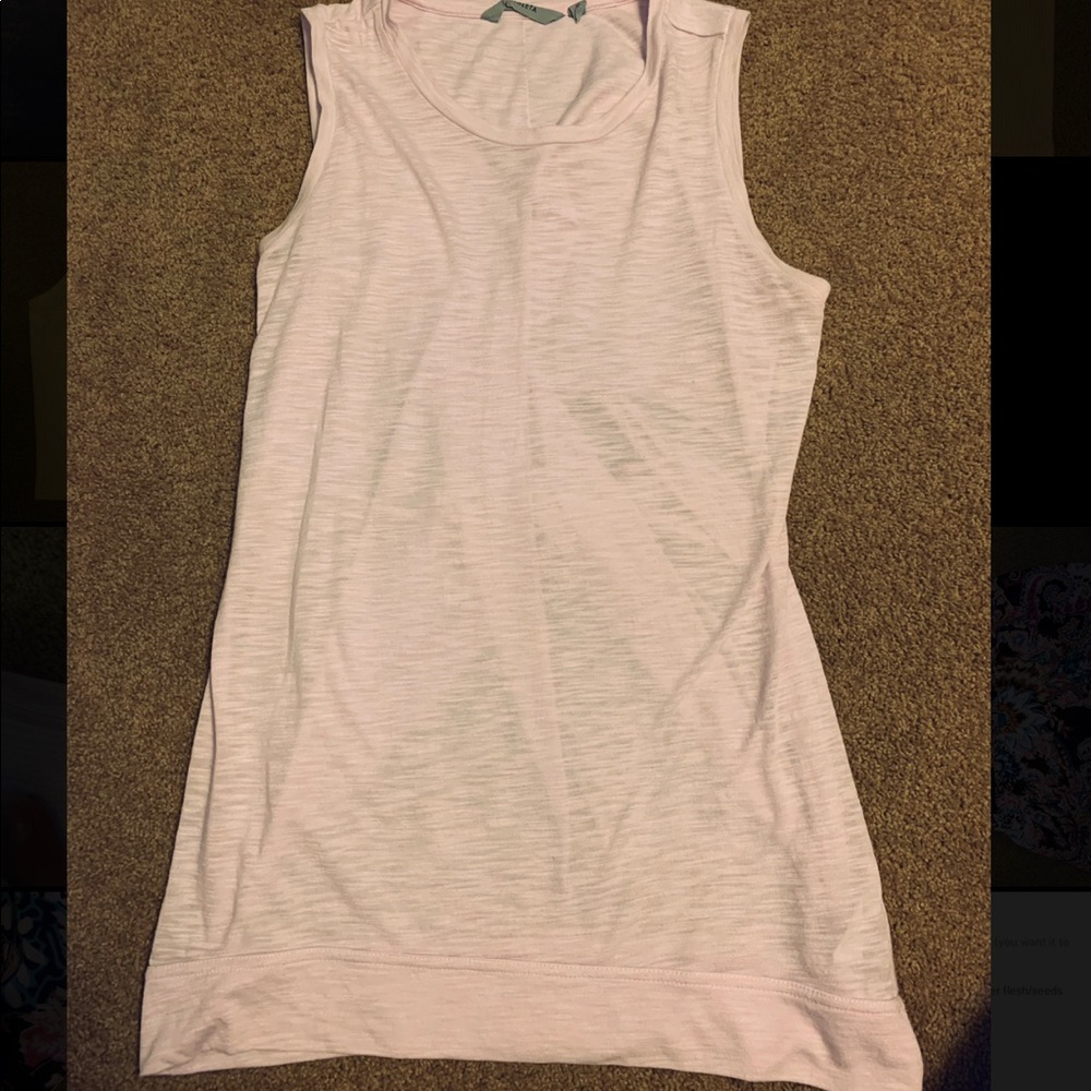 Light pink, tie back Athleta tank top
